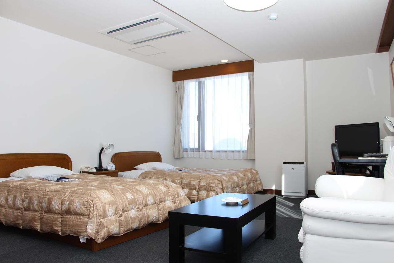 Station Hotel Шингу Экстерьер фото